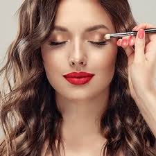Professional & Celebrity Makeup