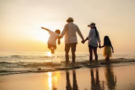 👨‍👩‍👧‍👦 Group & Family Tours — Blue Leaf Holidays